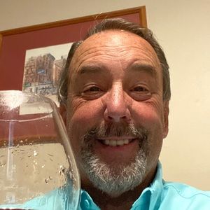 Meet your Posher, Ray